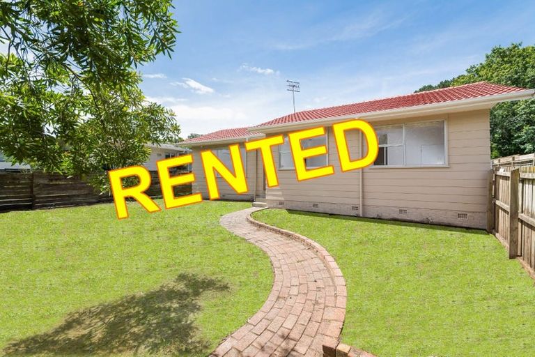 Photo of property in 13 Normanton Street, Glenfield, Auckland, 0629