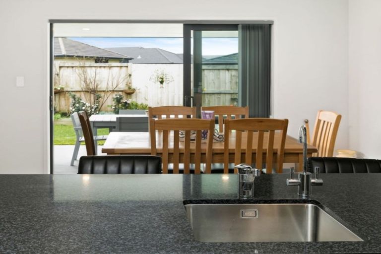 Photo of property in 11 Nolan Place, Katikati, 3129