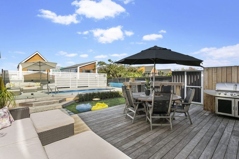 Photo of property in 4 Kanuka Road, Hobsonville, Auckland, 0616