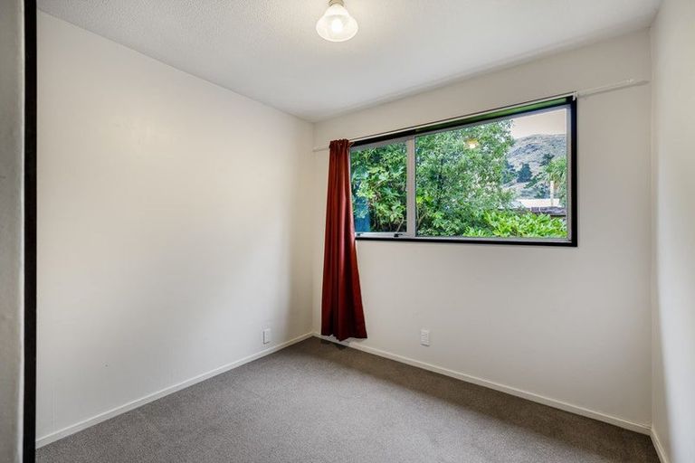 Photo of property in 2/29 Sumnervale Drive, Sumner, Christchurch, 8081