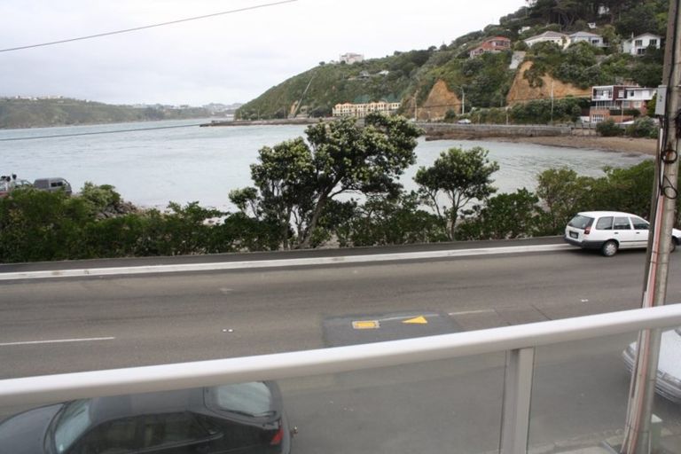Photo of property in 84a Evans Bay Parade, Roseneath, Wellington, 6021