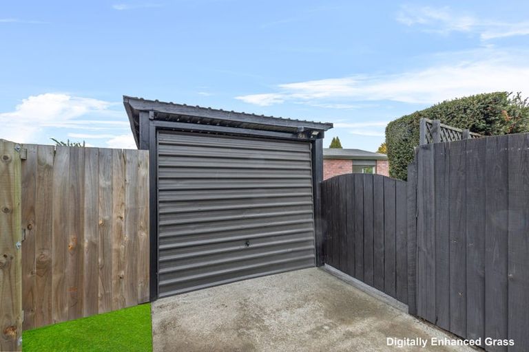 Photo of property in 6b Dickson Crescent, Hornby, Christchurch, 8042