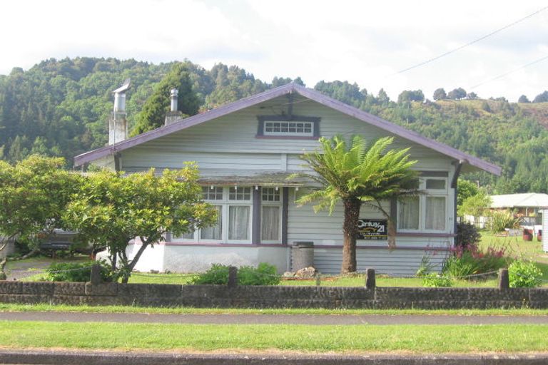 Photo of property in 10 Tumoana Street, Taumarunui, 3920