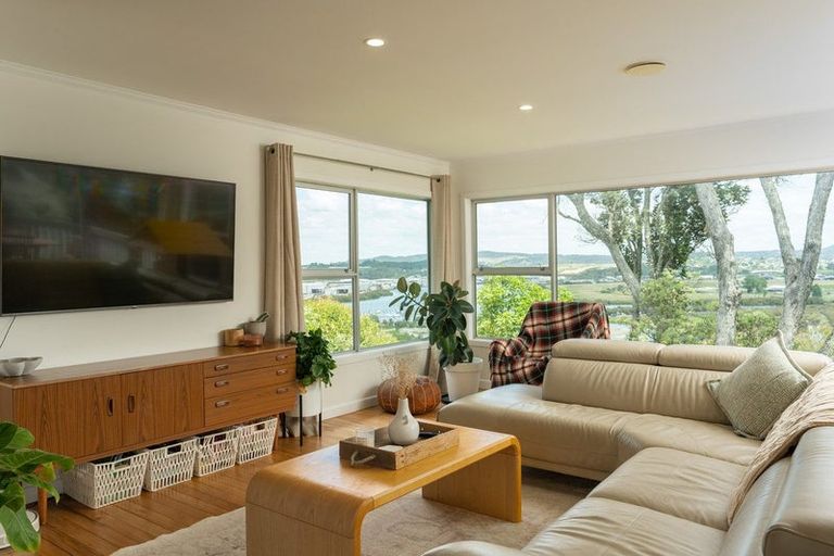 Photo of property in 34 Mackesy Road, Parahaki, Whangarei, 0112