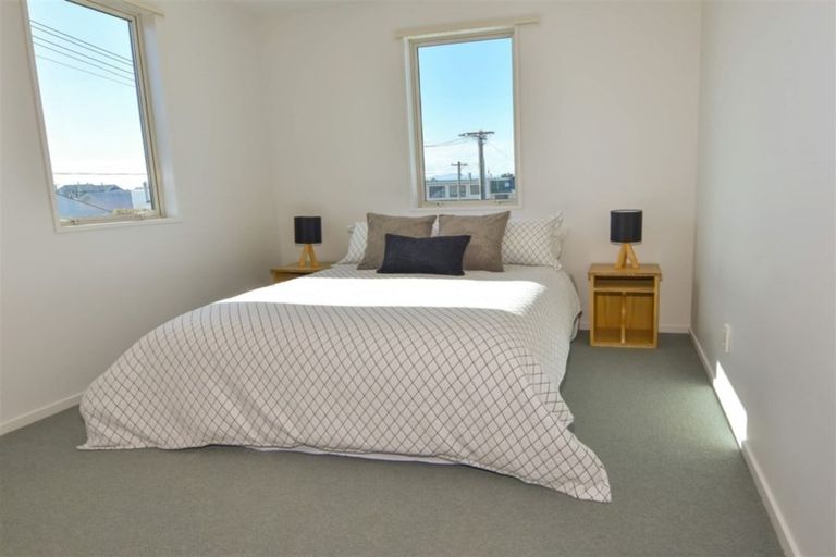 Photo of property in 12 Mafeking Street, New Brighton, Christchurch, 8061