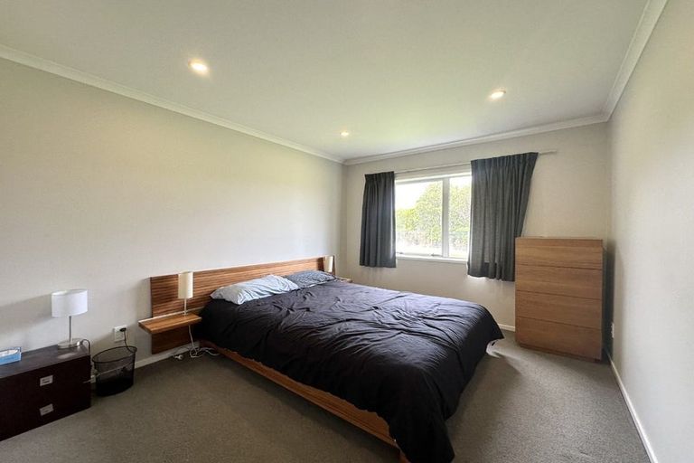 Photo of property in 6 Cory Jane Grove, Riverstone Terraces, Upper Hutt, 5018