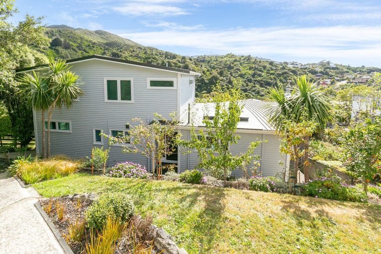 Photo of property in 34 Spencer Street, Crofton Downs, Wellington, 6035