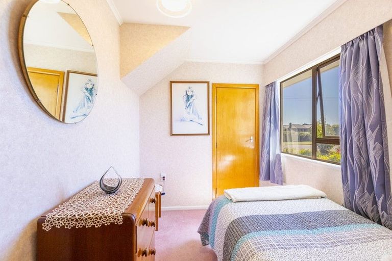 Photo of property in 39 Trinity Crescent, Pirimai, Napier, 4112