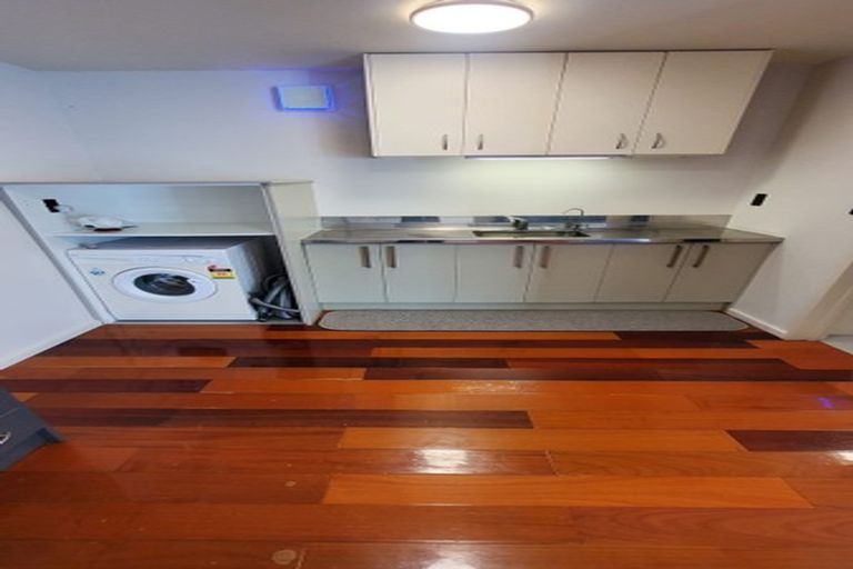 Photo of property in 6 Philadelphia Avenue, Albany Heights, Auckland, 0632