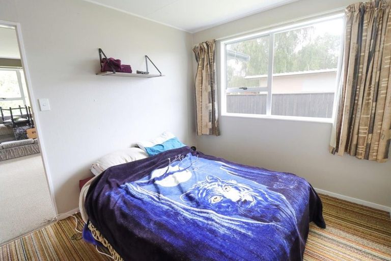 Photo of property in 24a Humphries Place, Awapuni, Palmerston North, 4412
