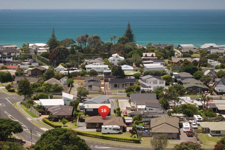 Photo of property in 16 Pacific View Road, Papamoa Beach, Papamoa, 3118