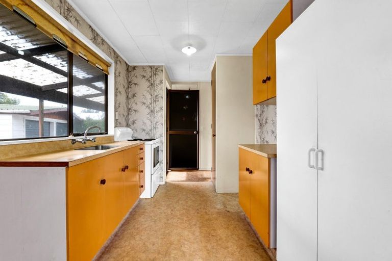 Photo of property in 5 Tawari Street, Inglewood, 4330