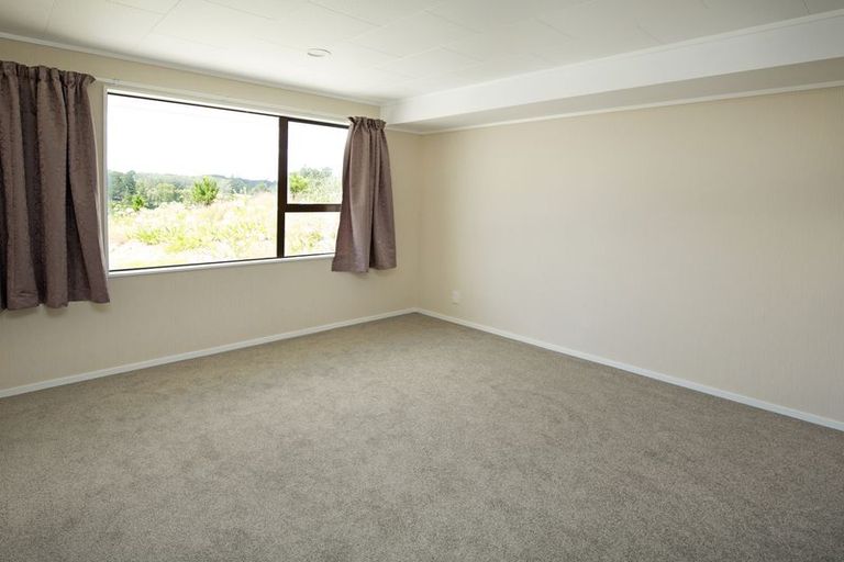 Photo of property in 1400 Kaipara Coast Highway, Kaukapakapa, 0984