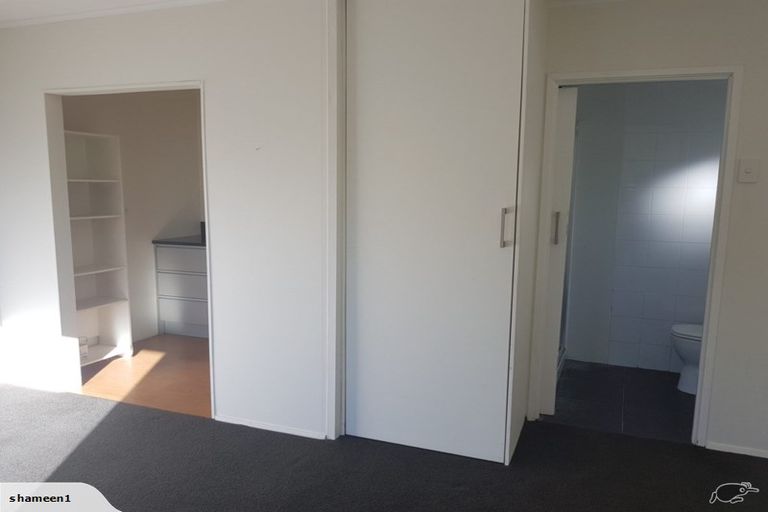 Photo of property in 46 Reelick Avenue, Pakuranga Heights, Auckland, 2010