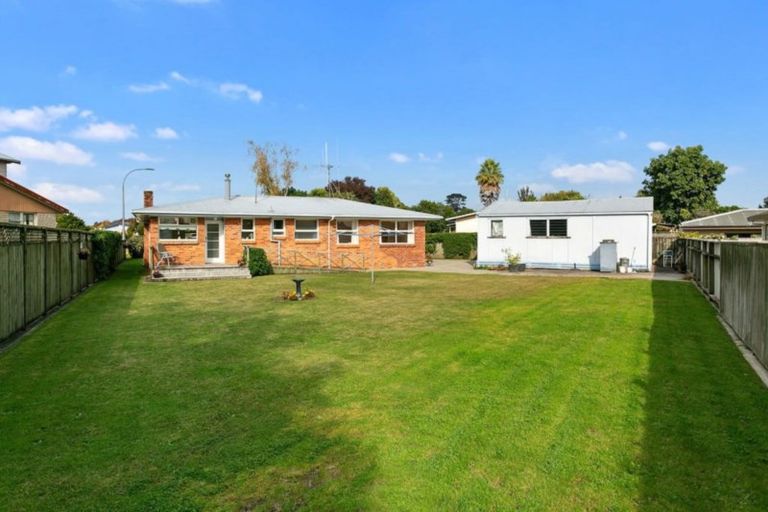 Photo of property in 6 Churchill Place, Cambridge, 3434