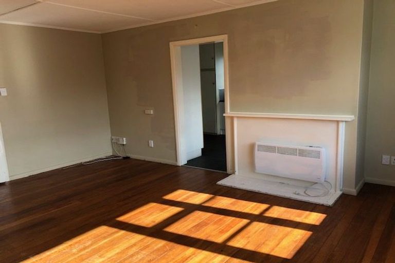 Photo of property in 577 Queen Street East, Levin, 5510