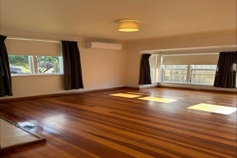 Photo of property in 25 Te Wheoro Street, Meremere, Mercer, 2474