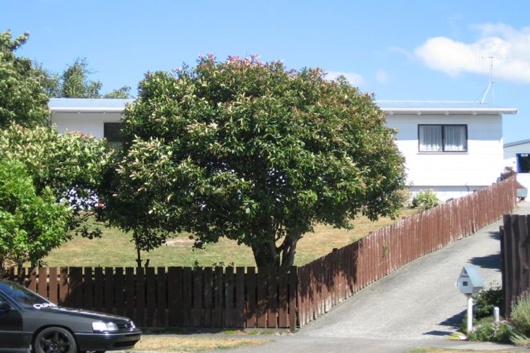 Photo of property in 18 Moonstone Grove, Birchville, Upper Hutt, 5018