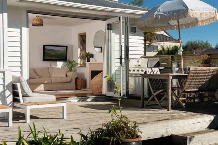 Photo of property in 8a Riverton Road, Mount Maunganui, 3116