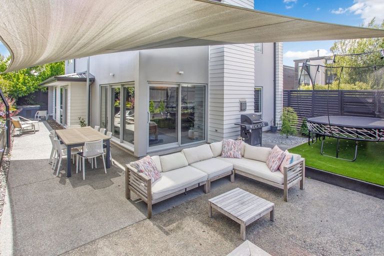 Photo of property in 3a Taylors Avenue, Bryndwr, Christchurch, 8052