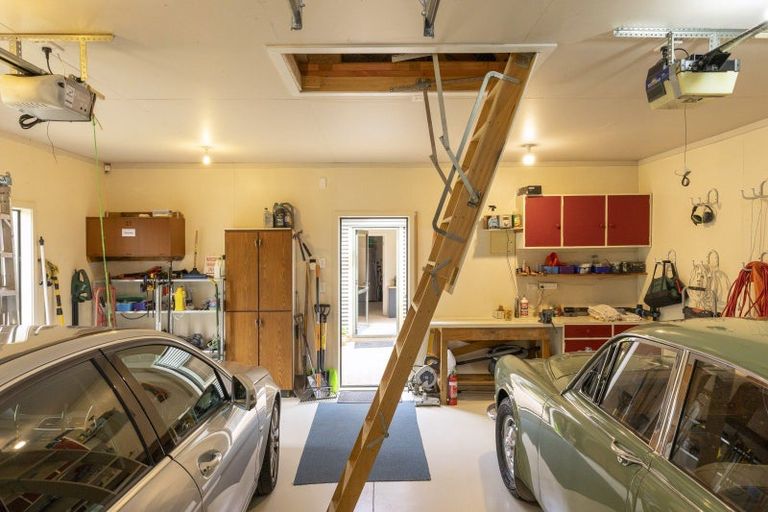 Photo of property in 51 Chesham Avenue, Waipahihi, Taupo, 3330