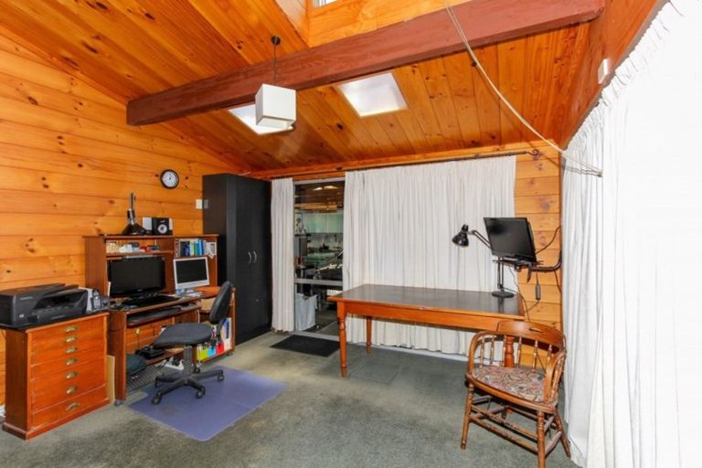 Photo of property in 17a Record Street, Fitzroy, New Plymouth, 4312