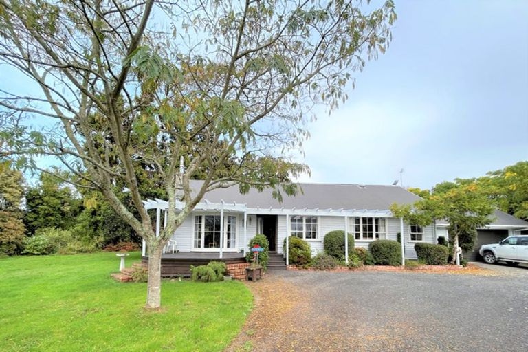 Photo of property in 162 Kimberley Road, Levin, 5571