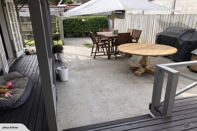 Photo of property in 1/73 Russell Road, Manurewa, Auckland, 2102