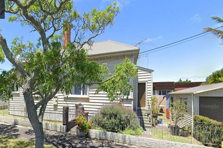 Photo of property in 195 Victoria Road, Devonport, Auckland, 0624