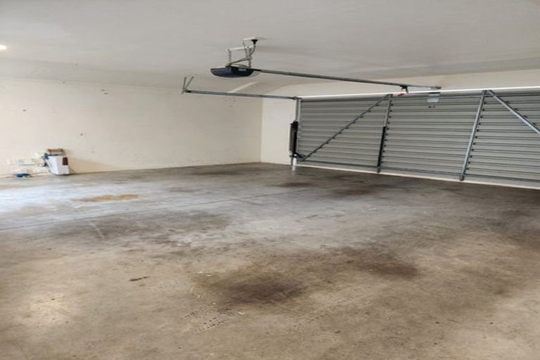 Photo of property in 1/18 Edendale Road, Somerville, Auckland, 2014