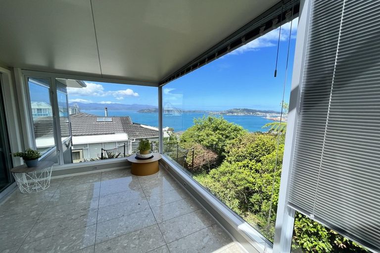 Photo of property in 18 Rama Crescent, Khandallah, Wellington, 6035