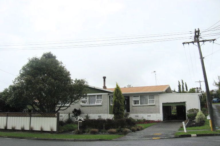 Photo of property in 27 Sorrento Street, Onerahi, Whangarei, 0110