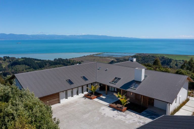 Photo of property in 217 Parautane Way, Todds Valley, Nelson, 7071