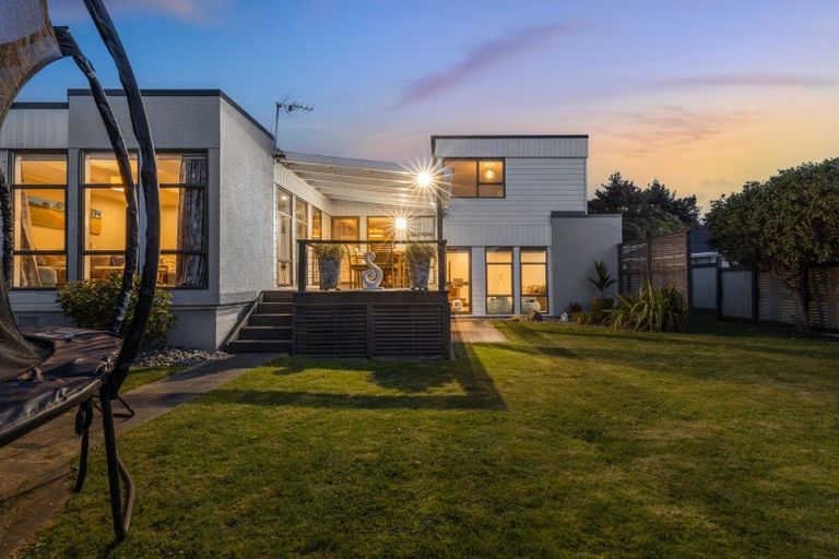 Photo of property in 36 Tweed Road, Papakowhai, Porirua, 5024