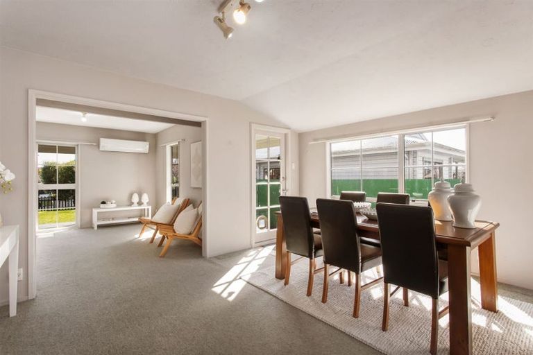 Photo of property in 84 Roydvale Avenue, Burnside, Christchurch, 8053