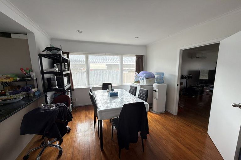 Photo of property in 14 Leith Court, Papatoetoe, Auckland, 2104