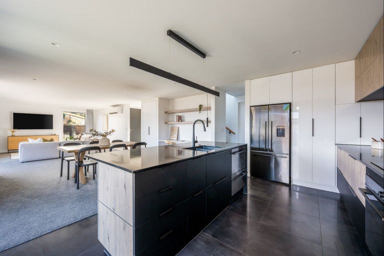 Photo of property in 251 Aubrey Road, Wanaka, 9305