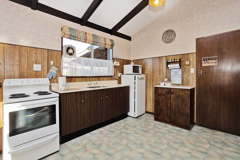 Photo of property in 11 Gretna Street, Heidelberg, Invercargill, 9812