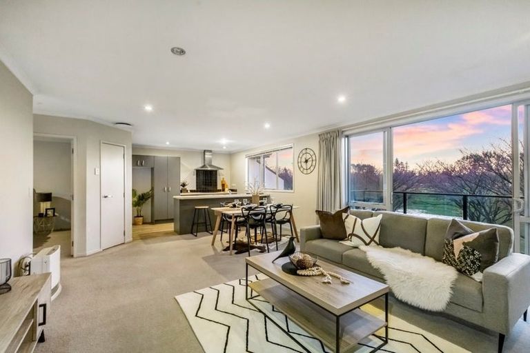 Photo of property in 11/6 Page Place, Hamilton East, Hamilton, 3216