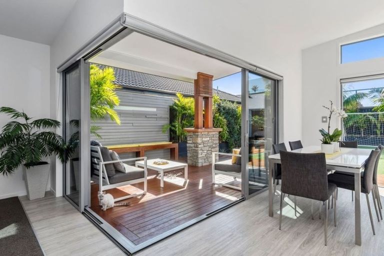 Photo of property in 9 Excelsa Place, Papamoa Beach, Papamoa, 3118