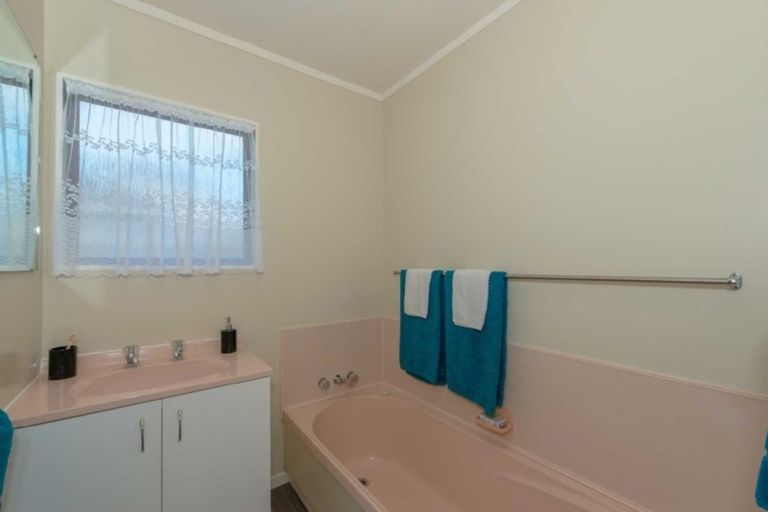 Photo of property in 28b Cromwell Drive, Fitzroy, Hamilton, 3206