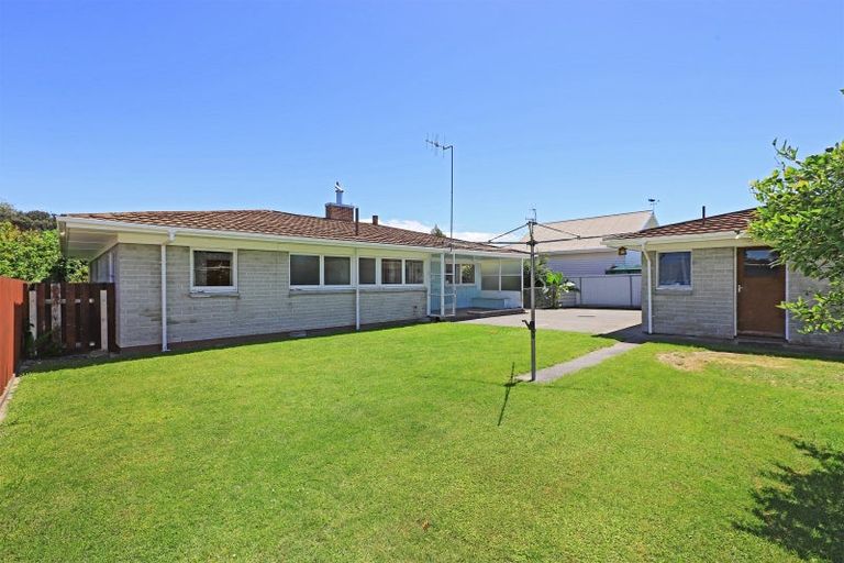 Photo of property in 37 Bill Hercock Street, Pirimai, Napier, 4112