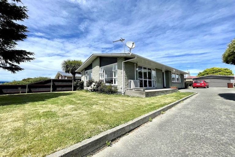 Photo of property in 33 Skerten Avenue, Hornby, Christchurch, 8042
