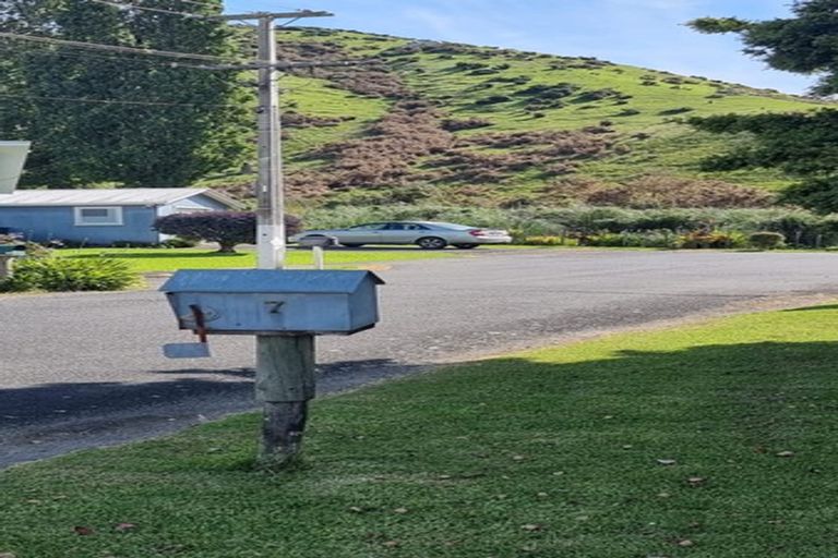 Photo of property in 7 Turei Road, Kawakawa Bay, Papakura, 2585