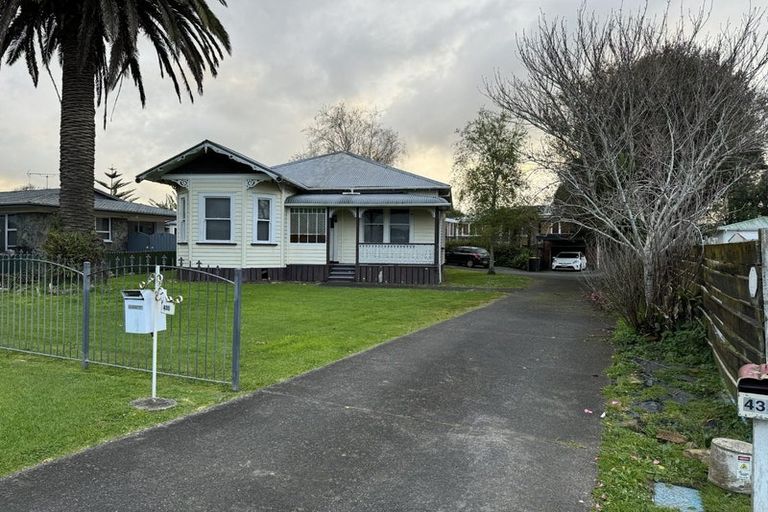 Photo of property in 1/435 Great South Road, Opaheke, Papakura, 2113