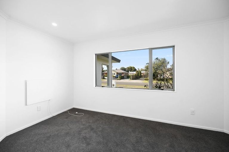 Photo of property in 48 Spinnaker Drive, Flagstaff, Hamilton, 3210