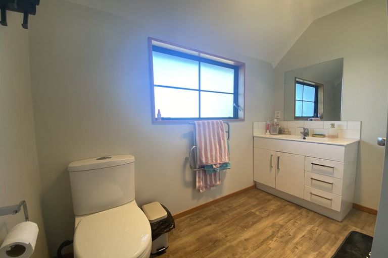 Photo of property in 41 Birchfield Avenue, Dallington, Christchurch, 8061