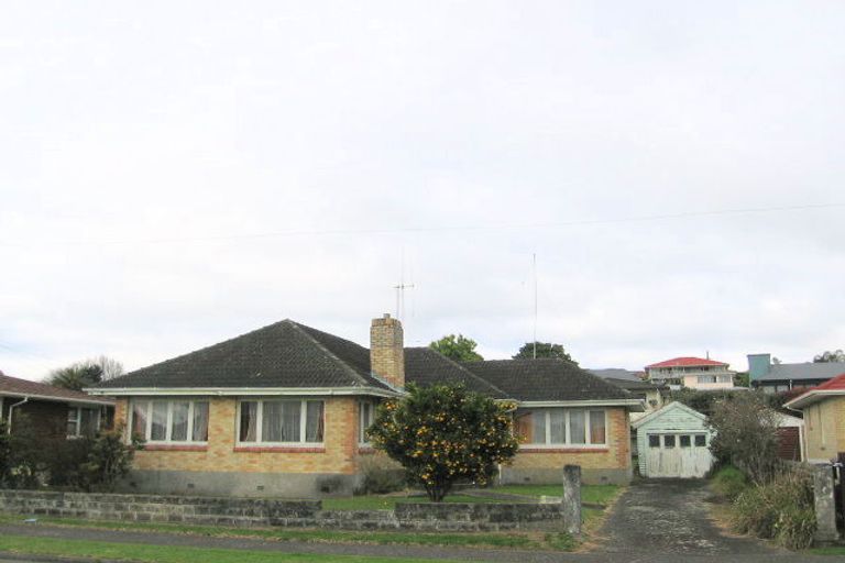 Photo of property in 19 Rushton Avenue, Otumoetai, Tauranga, 3110