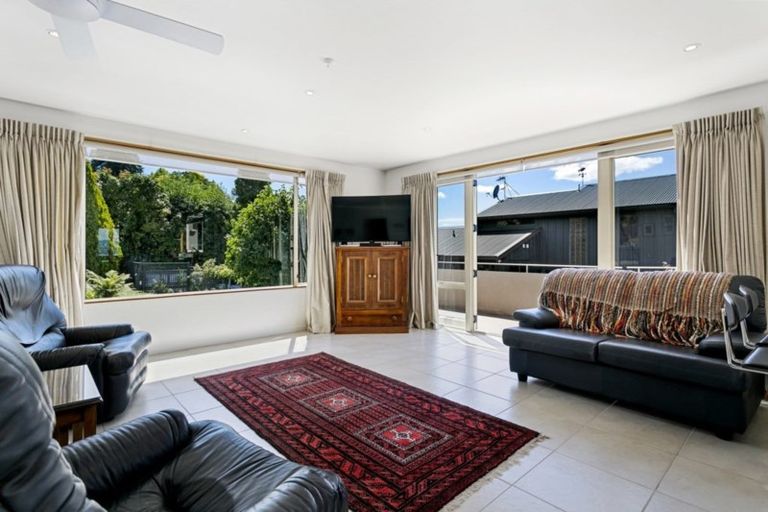 Photo of property in 42 Wakeman Road, Acacia Bay, Taupo, 3330