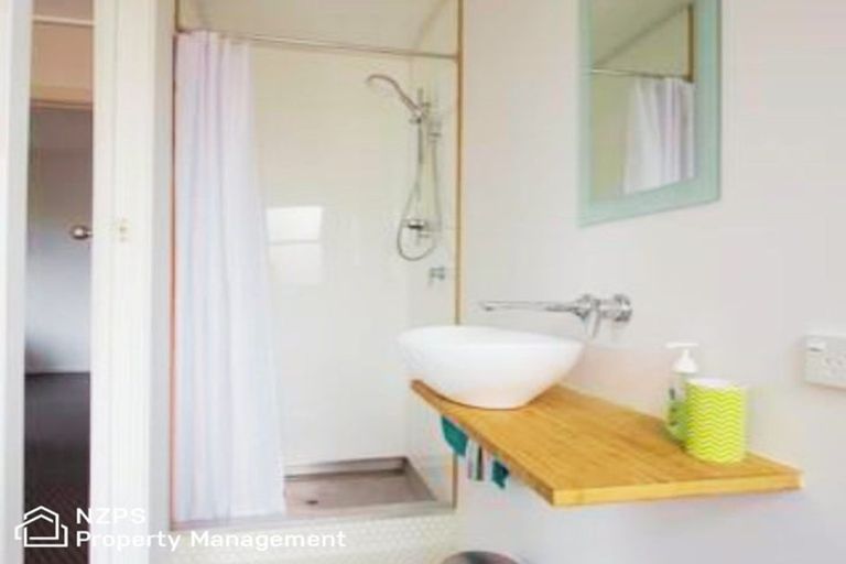 Photo of property in 67a Manor Place, Dunedin Central, Dunedin, 9016